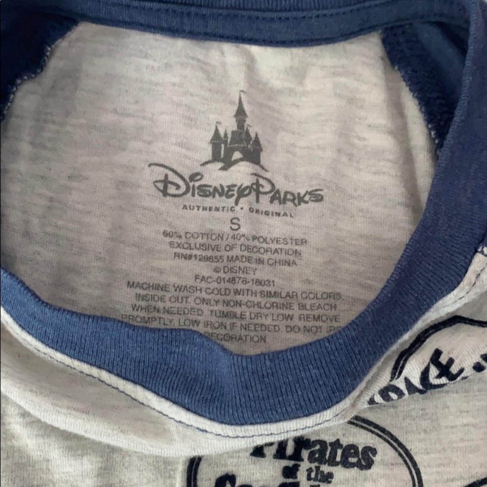 Disney Magic Kingdom T shirt size 5 - Picture 2 of 2